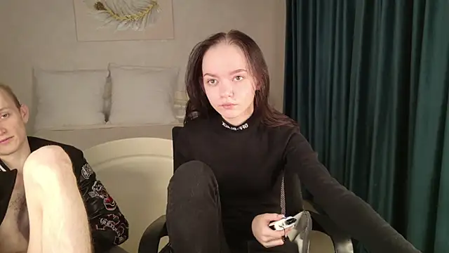 WeksaMur online show from 04/21/26, 07:06