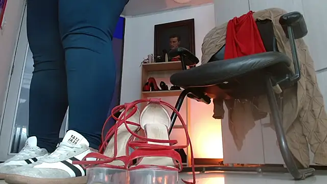paola xm online show from 07/24/26, 10:46