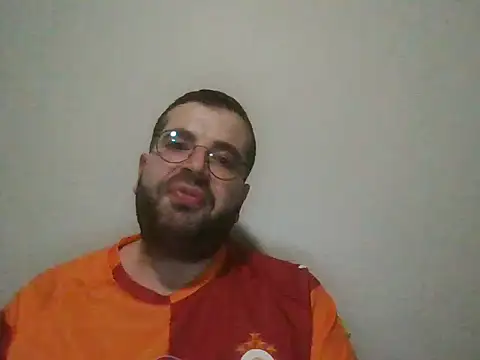 kkadam1 online show from 04/20/26, 03:04