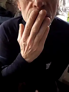 Snapshot of Quebec46 chatting on 02/16/26, 10:17 Quebec46 online show from 02/16/26, 10:17