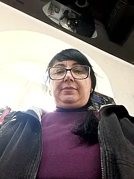 MariSwan222 online show from 04/13/26, 08:42