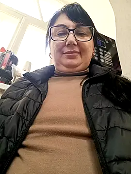 MariSwan222 online show from 04/19/26, 08:13