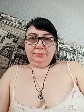 MariSwan222 online show from 04/23/26, 07:30