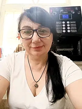 MariSwan222 online show from 07/23/26, 06:44