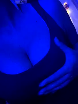 Raatkirani09 online show from 12/14/25, 08:13