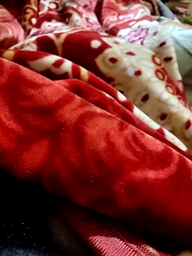 Snapshot of princee99 chatting on 12/16/25, 05:51 princee99 online show from 12/16/25, 05:51