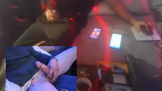 SnappedHagfish online show from 04/18/26, 09:24