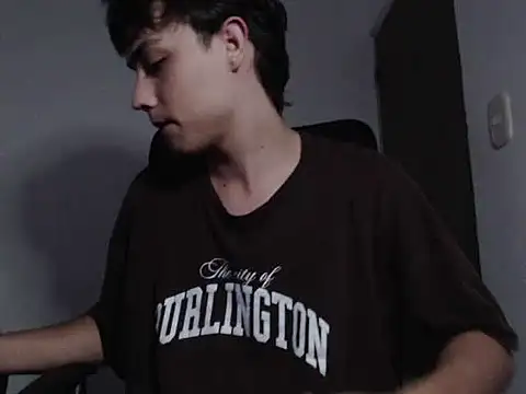 T-PHotxCouple online show from 04/12/26, 03:44