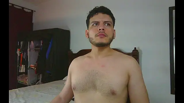 Snapshot of luxo_kane chatting on 12/16/25, 11:43 luxo kane online show from 12/16/25, 11:43