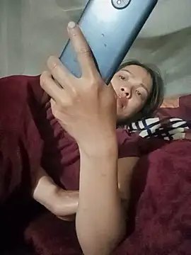 Snapshot of Andrea-688 chatting on 05/14/26, 06:04 Andrea-688 online show from 05/14/26, 06:04