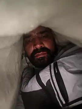 jhbvvhkkk online show from 01/11/26, 06:18