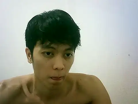 Snapshot of riodickph chatting on 12/22/25, 03:42 riodickph online show from 12/22/25, 03:42