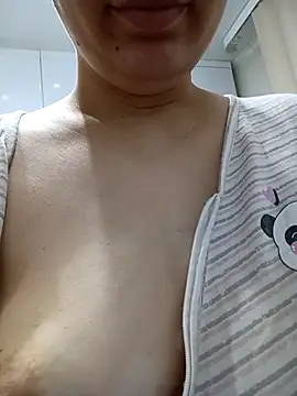 Emilyhomegirl1 online show from 02/05/26, 12:32