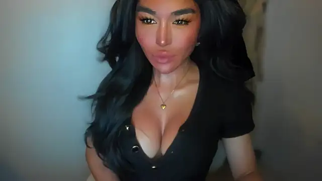 Snapshot of mxshemale_ladyboy chatting on 12/06/24, 08:07 mxshemale ladyboy online show from 12/06/24, 08:07