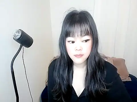 Snapshot of 605kkv chatting on 02/24/26, 03:15 605kkv online show from 02/24/26, 03:15