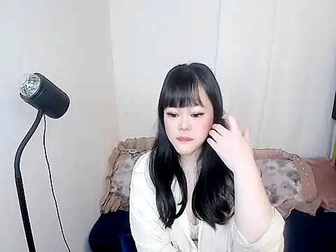 Snapshot of 605kkv chatting on 02/25/26, 10:03 605kkv online show from 02/25/26, 10:03