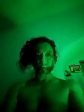 Snapshot of vladopen chatting on 01/15/26, 05:23 vladopen online show from 01/15/26, 05:23