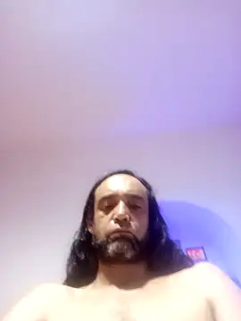 Snapshot of vladopen chatting on 02/13/26, 05:03 vladopen online show from 02/13/26, 05:03