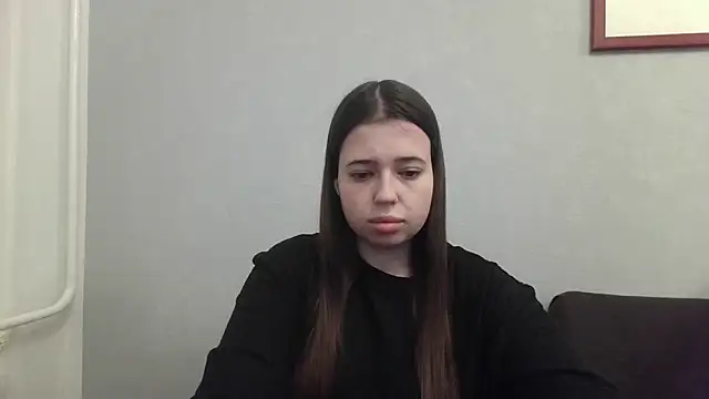 Snapshot of ChloeLoveSugar chatting on 12/17/25, 11:55 ChloeLoveSugar online show from 12/17/25, 11:55