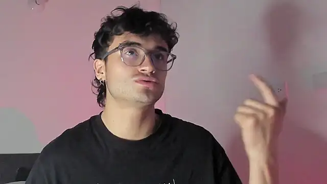 charlie dicker online show from 02/02/26, 01:26