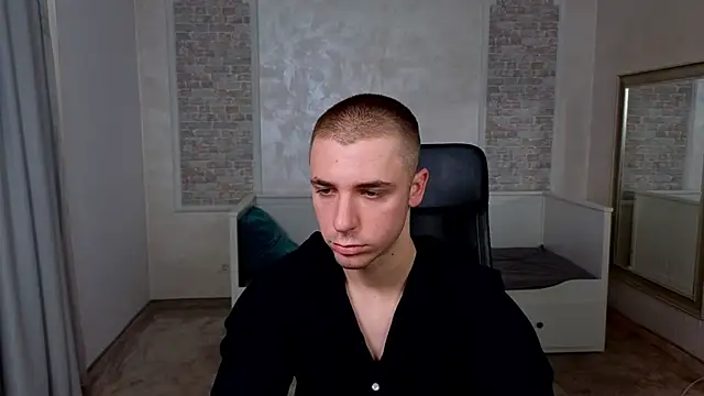 KellenWest online show from 04/19/26, 04:12