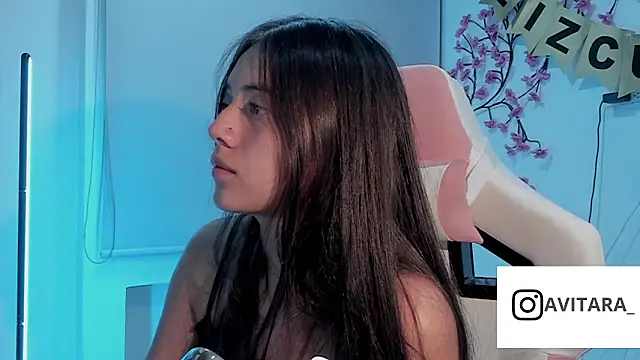 vanesita  online show from 02/16/26, 02:07