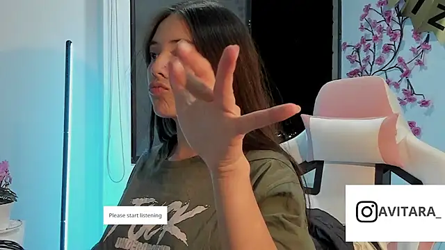 vanesita  online show from 02/18/26, 02:40