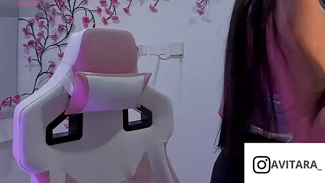 vanesita  online show from 06/27/26, 12:04