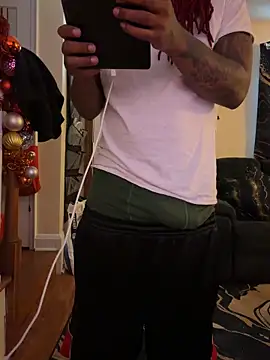 daddydarkskindikk online show from 02/24/26, 08:40