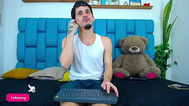 boy Dirty X online show from 04/19/26, 05:18