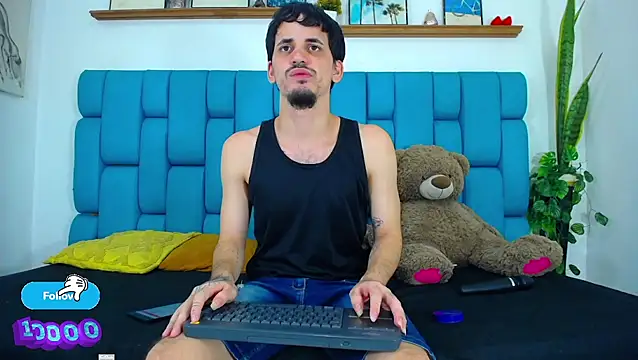 boy Dirty X online show from 04/21/26, 05:14