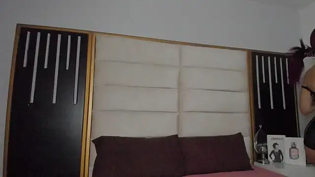 JuliMonroe19 online show from 03/17/26, 01:03