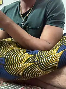 hot gym b0y online show from 03/13/26, 06:47