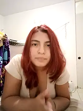 LUNARB23 online show from 12/17/25, 05:02