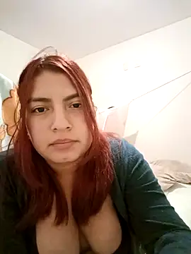 LUNARB23 online show from 12/20/25, 06:09