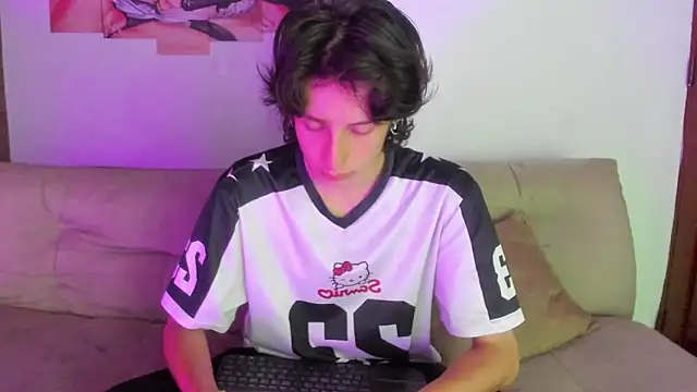 cirosky elchicopolla online show from 04/03/26, 03:37