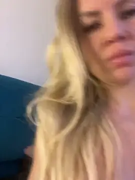 Natalia Fit online show from 04/23/26, 04:57