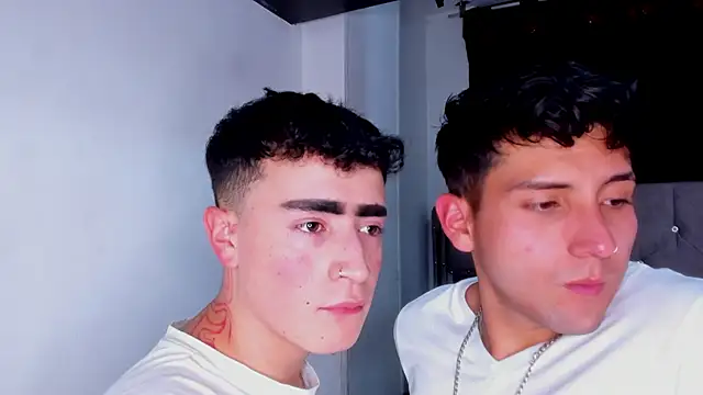 Snapshot of naughtysalomon__ chatting on 02/28/26, 01:17 naughtysalomon online show from 02/28/26, 01:17