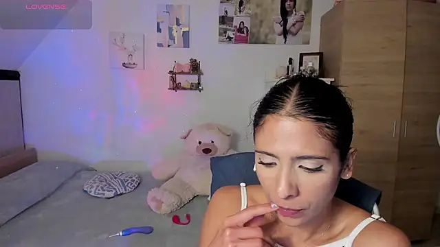 VEROSlen- online show from 04/24/26, 03:31