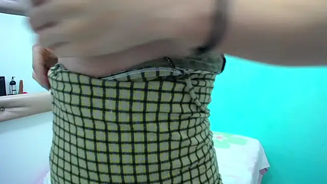 nicol grey online show from 02/24/26, 02:42