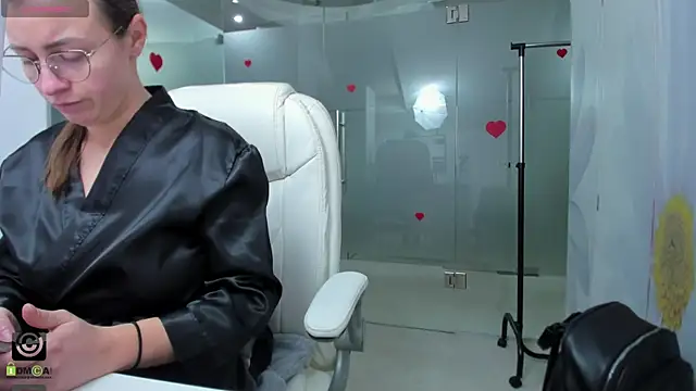 missdominna online show from 01/16/26, 03:54