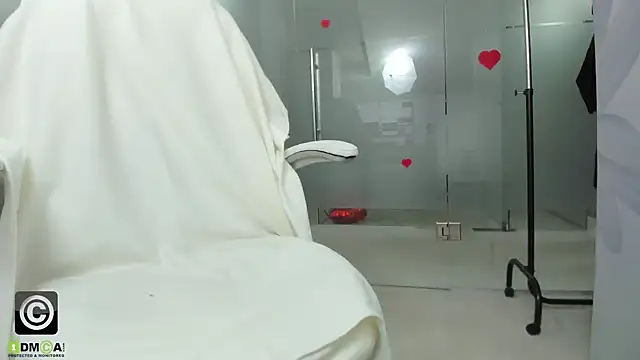 missdominna online show from 04/23/26, 02:57