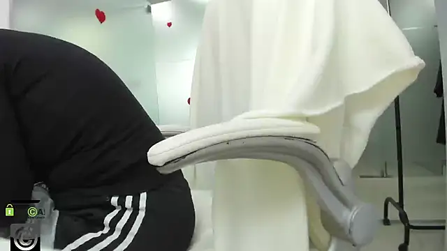 missdominna online show from 04/24/26, 02:47