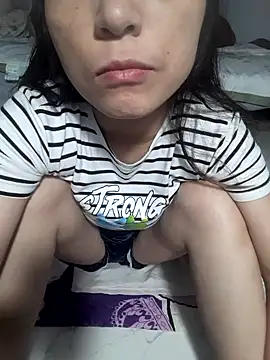 Snapshot of Girl_sexyy1 chatting on 01/10/26, 02:30 Girl sexyy1 online show from 01/10/26, 02:30