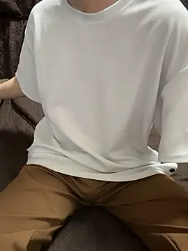 Snapshot of tubasa1216 chatting on 02/09/26, 11:47 tubasa1216 online show from 02/09/26, 11:47