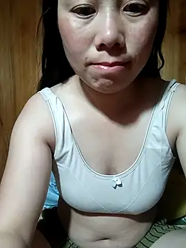 Chloe-ee online show from 02/23/26, 10:18