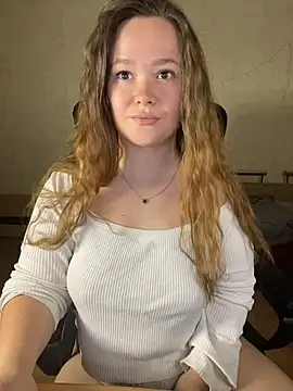 CaramelleSugarr online show from 04/16/26, 05:58