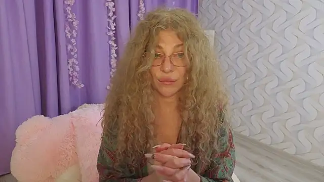 EvaTemptt online show from 03/01/26, 04:42