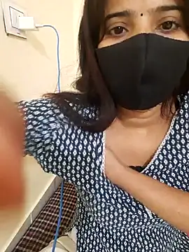 Snapshot of Geeta_rani79 chatting on 01/16/26, 03:10 Geeta rani79 online show from 01/16/26, 03:10