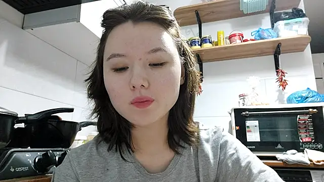 VelmaMaasch online show from 02/04/26, 01:28